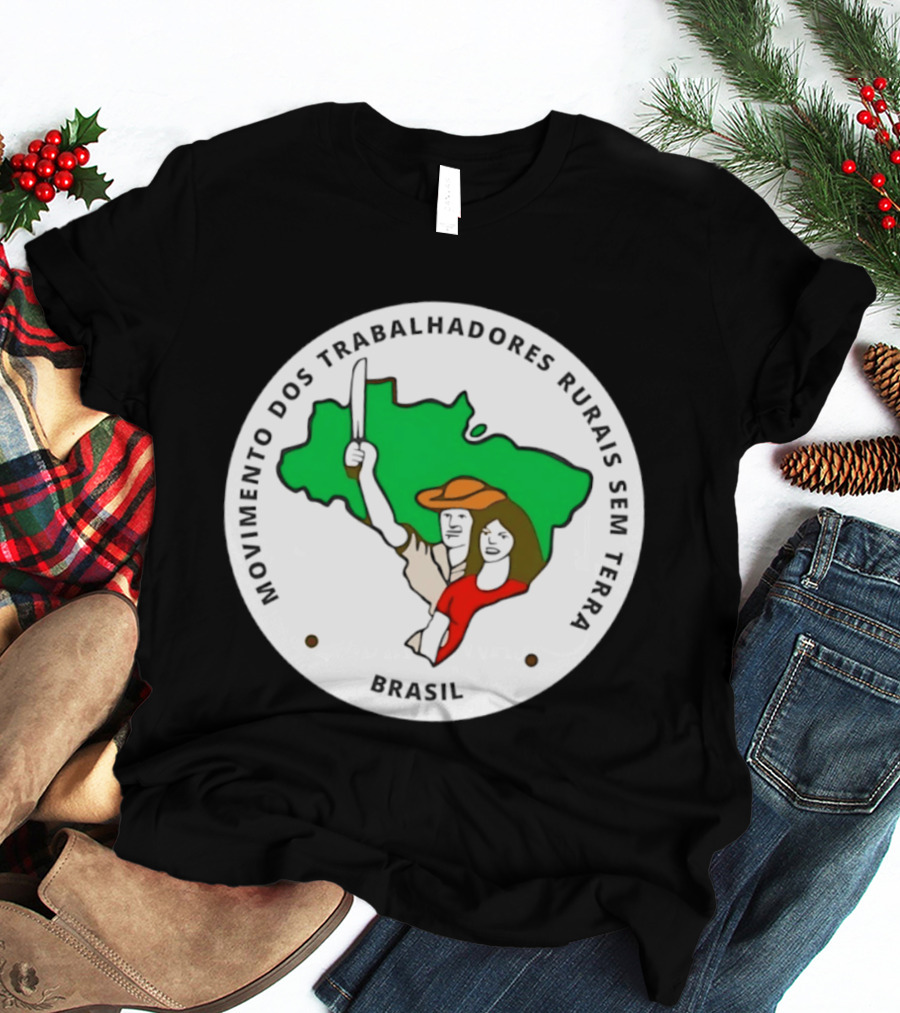 Movimento Dos Trabalhadores Rurais Sem Terra Brasil MST Symbol Map Iconic Brazilian Map T-Shirt