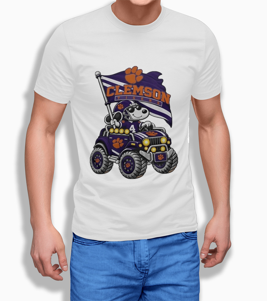 Clemson Tigers Snoopy Jeep Flag Football Adventure T-Shirt