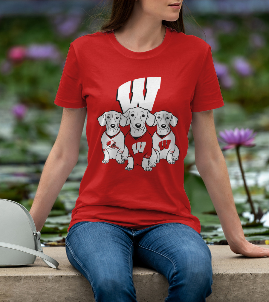 Wisconsin W Dachsund Trio Football Helmets And Jerseys T-Shirt