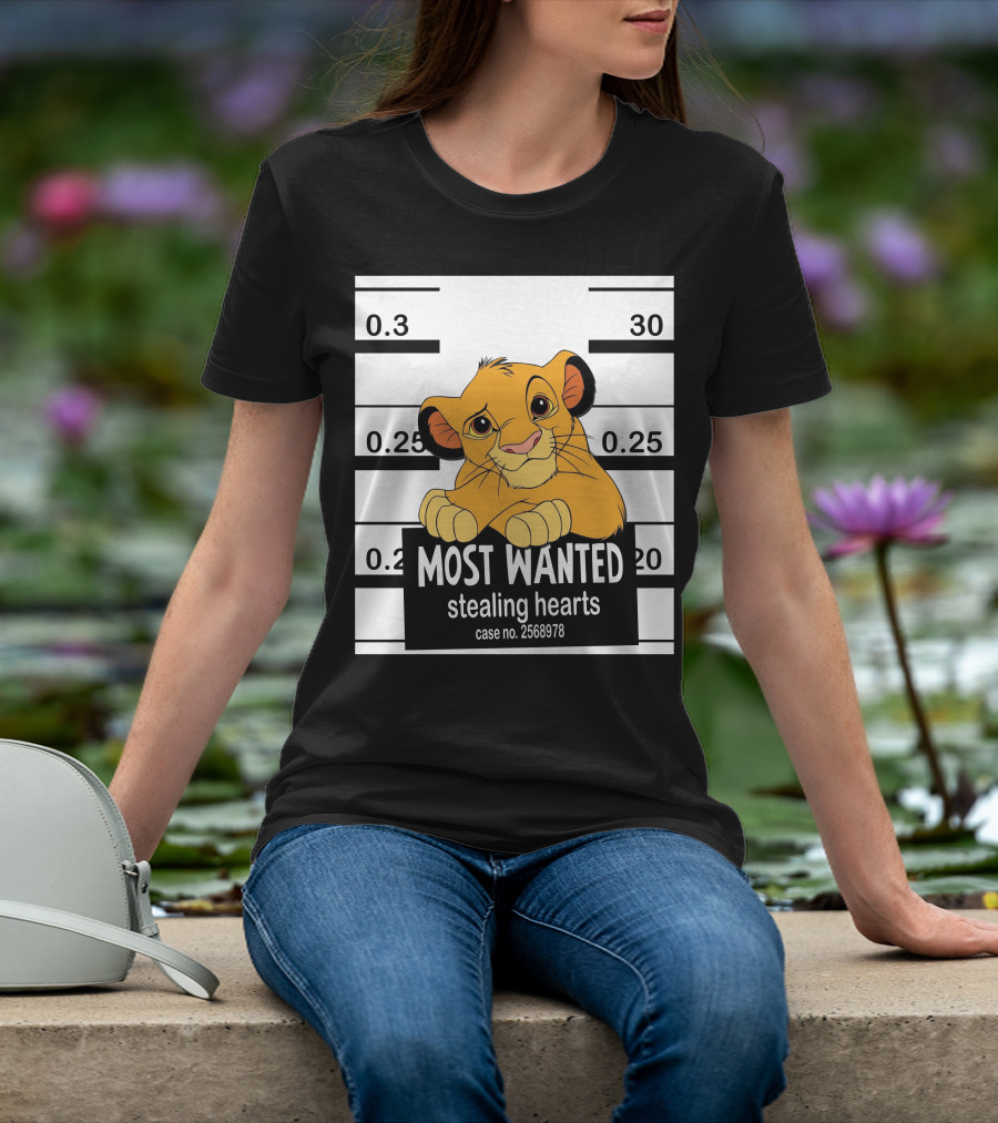 Most Wanted Simba Stealing Hearts Case No. 2568978 T-Shirt