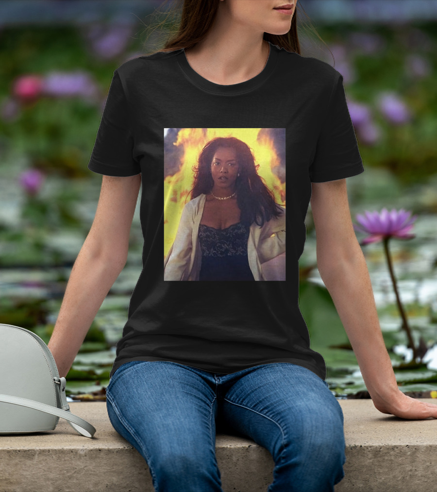 Waiting To Exhale Angela Bassett Fire Scene T-Shirt