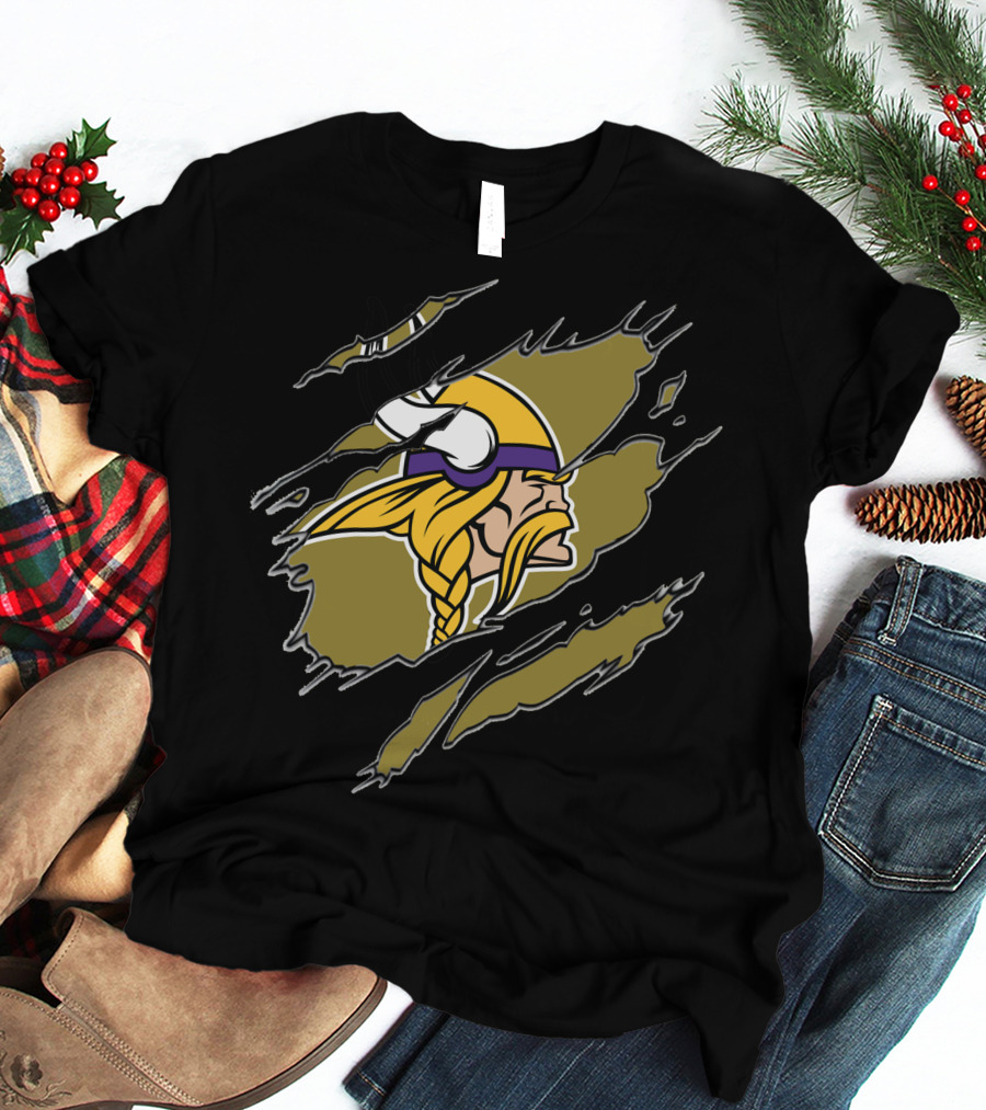 Minnesota Vikings Helmet And Warrior Tear Effect T-Shirt