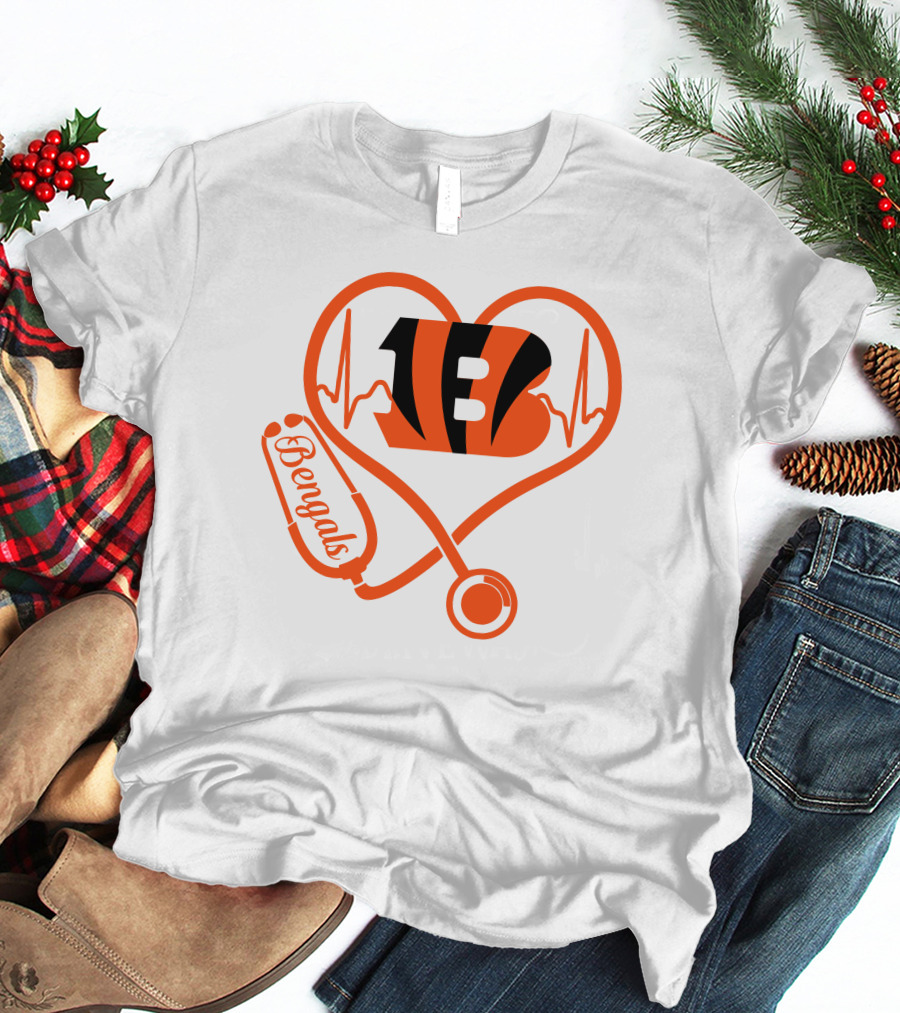 Nurse Heart Cincinnati Bengals Stethoscope Love 13 T-Shirt