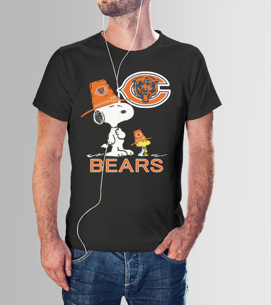 Chicago Bears Snoopy Thanksgiving Pilgrim Hat Peanuts T-Shirt