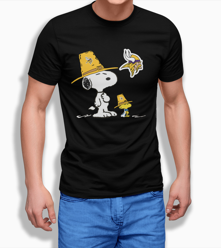 Vikings Snoopy And Woodstock Pilgrim Hats Nfl Mascot T-Shirt