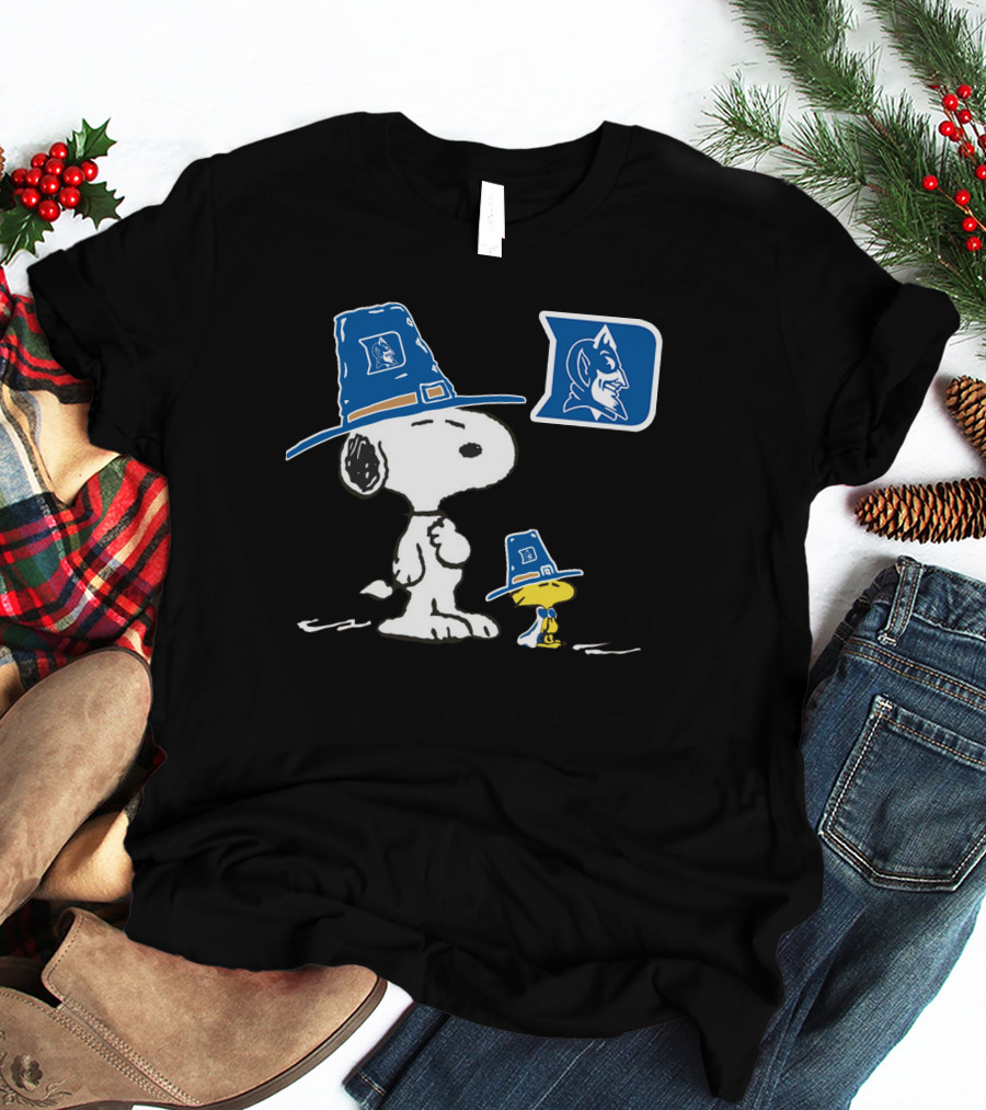 Duke Blue Devils Snoopy And Woodstock Pilgrim Hats T-Shirt