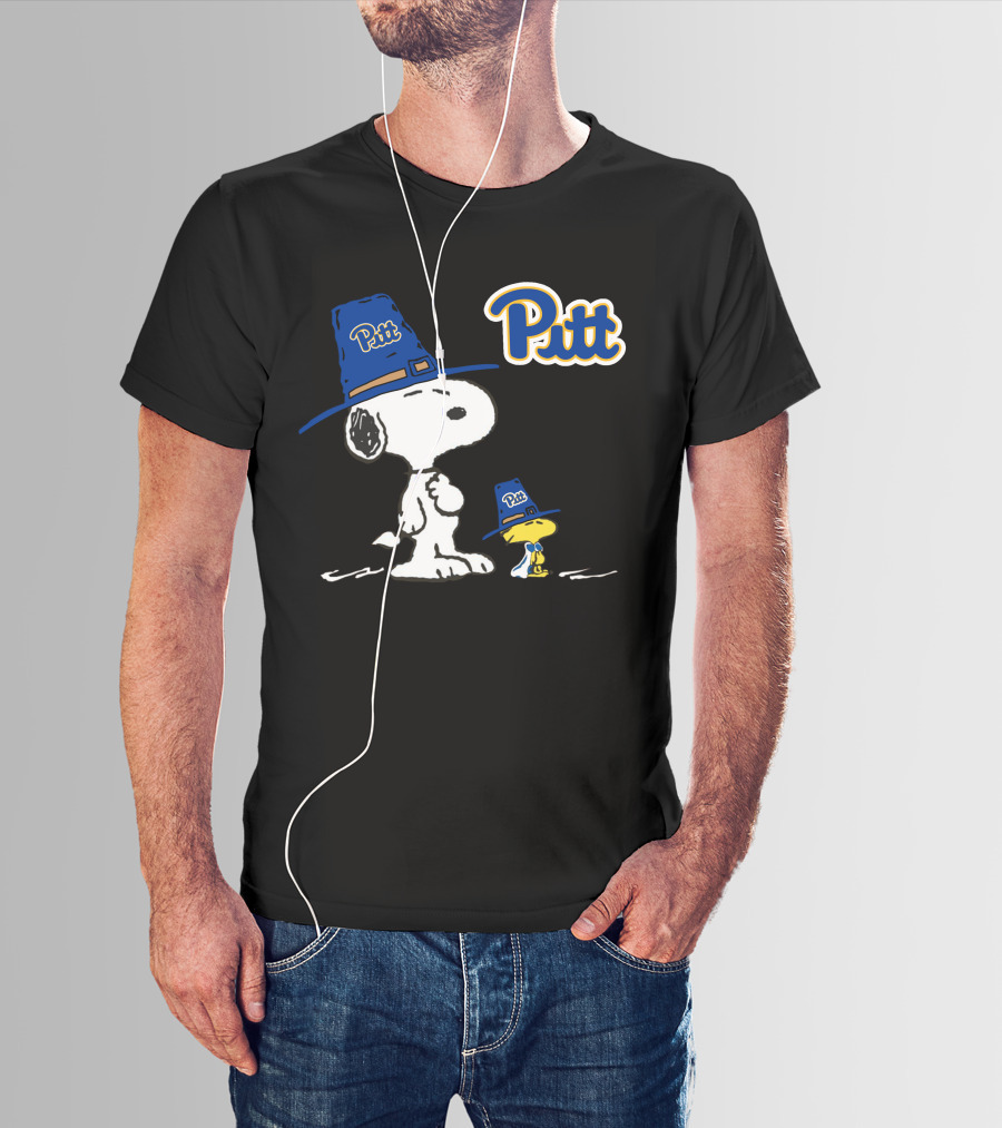 Pitt Panthers Snoopy And Woodstock In Pilgrim Hats T-Shirt