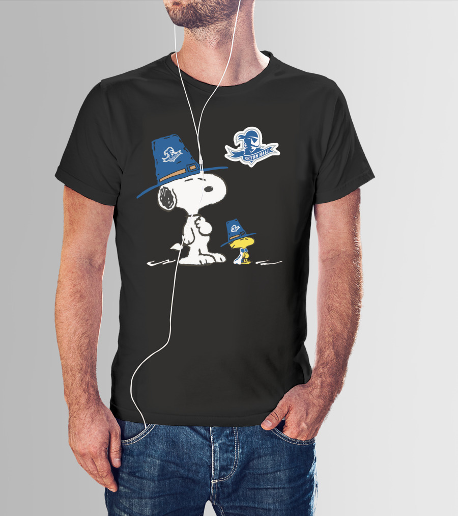 Seton Hall Snoopy And Woodstock In Seton Hall Pirate Hats T-Shirt
