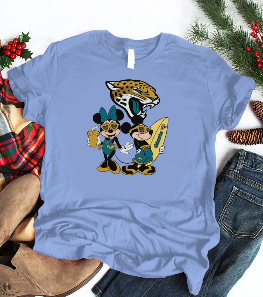 Jaguars Mickey And Minnie Happy Vacation With Surfboard And Drink T-Shirt