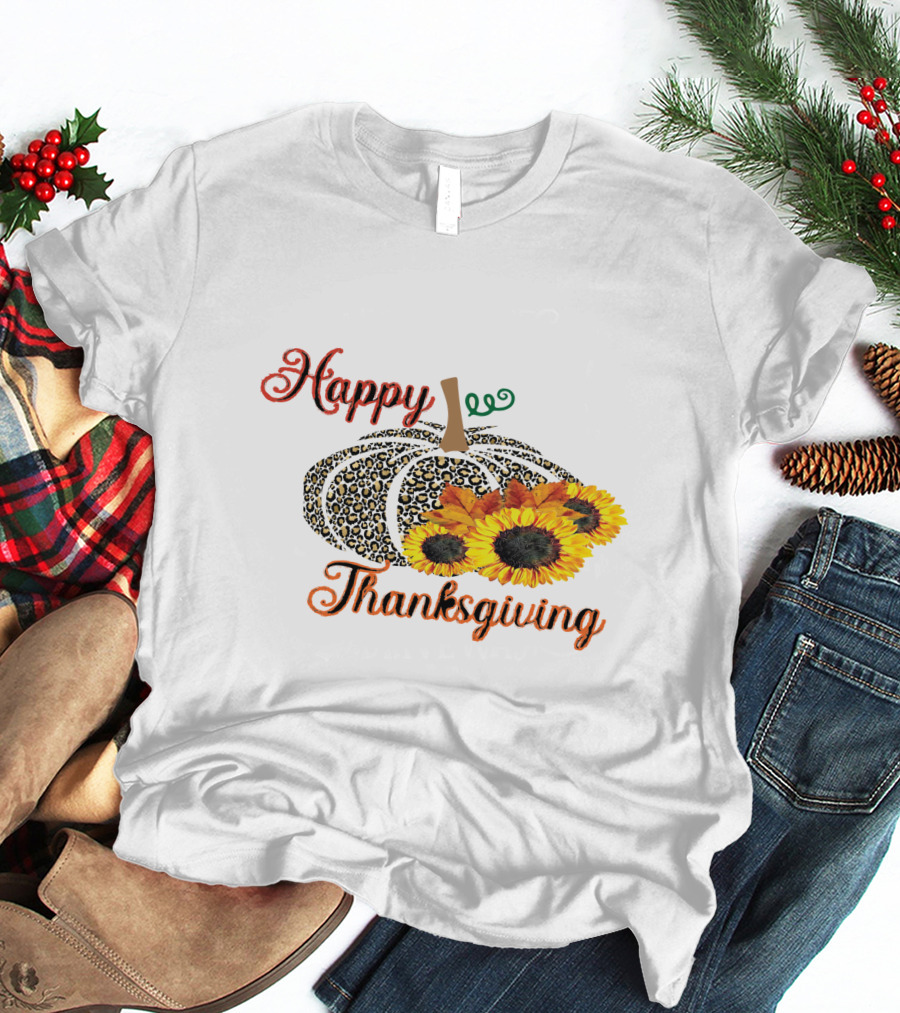 Happy Thanksgiving Leopard Print Pumpkin Sunflowers T-Shirt