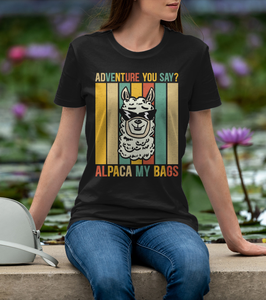 Adventure You Say Alpaca My Bags Vintage Retro Striped Alpaca T-Shirt
