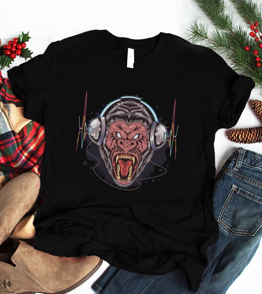 Funny Gorilla Headphones Wild Roar With Sound Waves T-Shirt