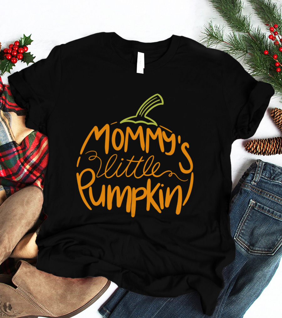 Mommy's Little Pumpkin Halloween Pregnancy Costumes T-Shirt