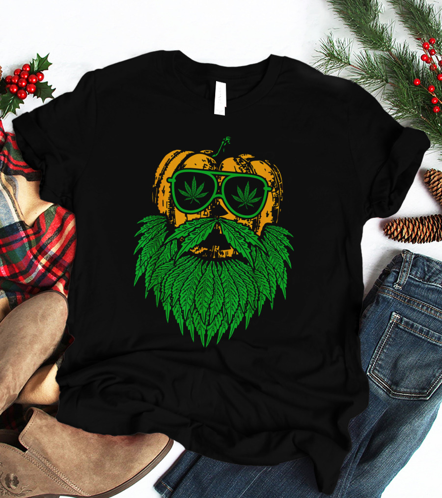 Weed Leaf Bearded Pumpkin With Sunglasses Costume Cool T-Shirt