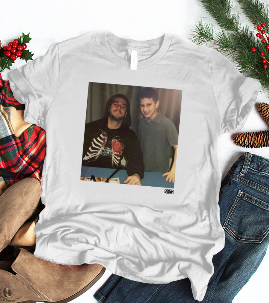 AEW Meet And Greet Event With AEW T-Shirt