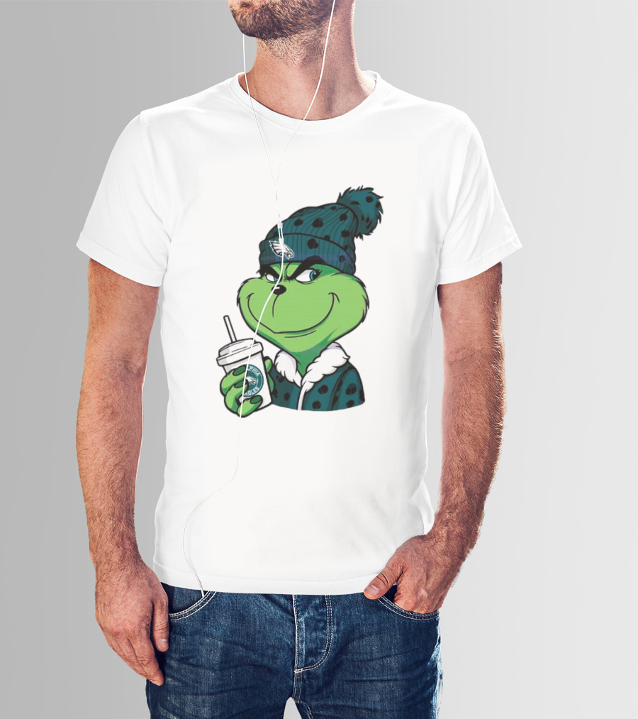 Grinch Holding Cup Wearing Philadelphia Eagles Beanie T-Shirt