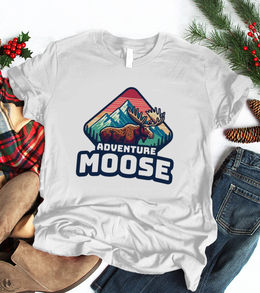 Adventure Moose Mountain Wilderness Retro Trekking T-Shirt