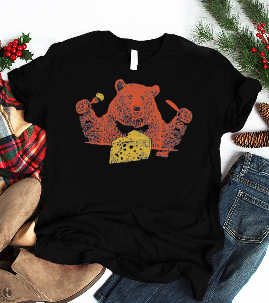Chicago Bears Let's Eat Cheese Bear Eating Cheese T-Shirt