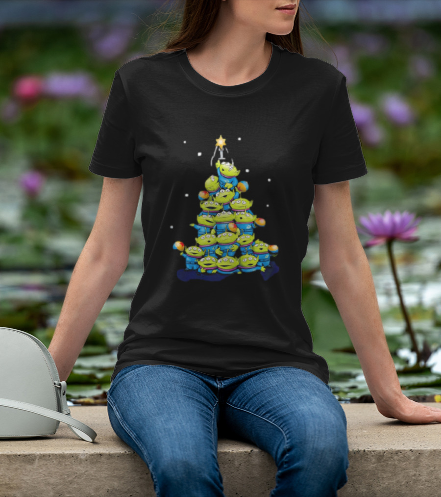 Aliens From Toy Story Forming Christmas Tree Tower With Star And Snowflakes T-Shirt