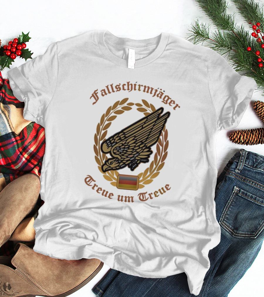 Fallschirmjäger Treue Um Treue Laurel Wreath Badge With Germany Flag T-Shirt