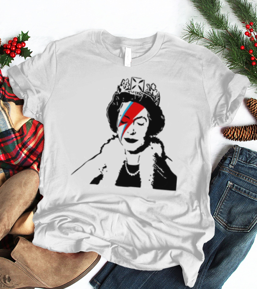 Queen Elizabeth Bowie Lightning Face Paint T-Shirt