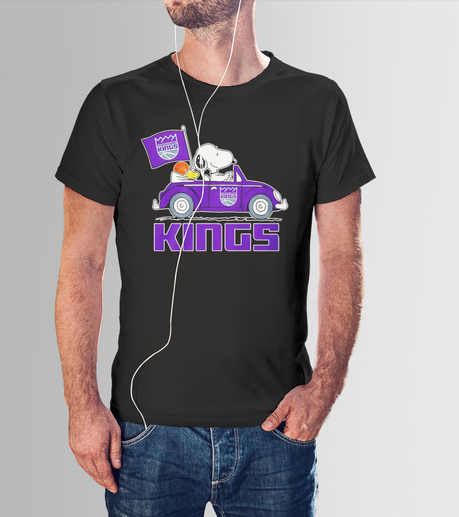 Sacramento Kings Snoopy Dog Driving Car With Flag And Basketball T-Shirt