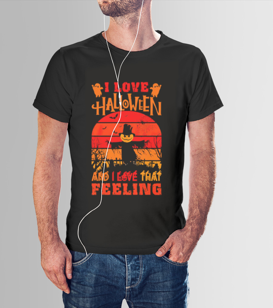 I Love Halloween I Love That Feeling Scarecrow Sunset Ghosts T-Shirt