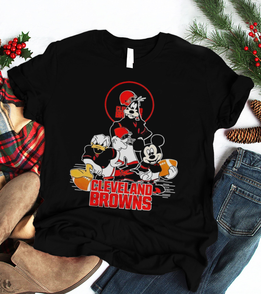 Cleveland Browns NFL Mickey Mouse Donald Duck Goofy Football Team T-Shirt