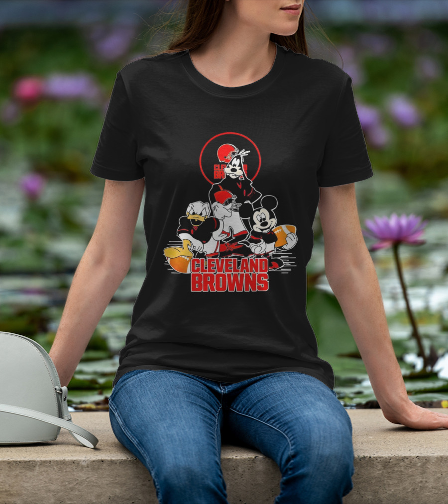Cleveland Browns NFL Mickey Mouse Donald Duck Goofy Football Team T-Shirt