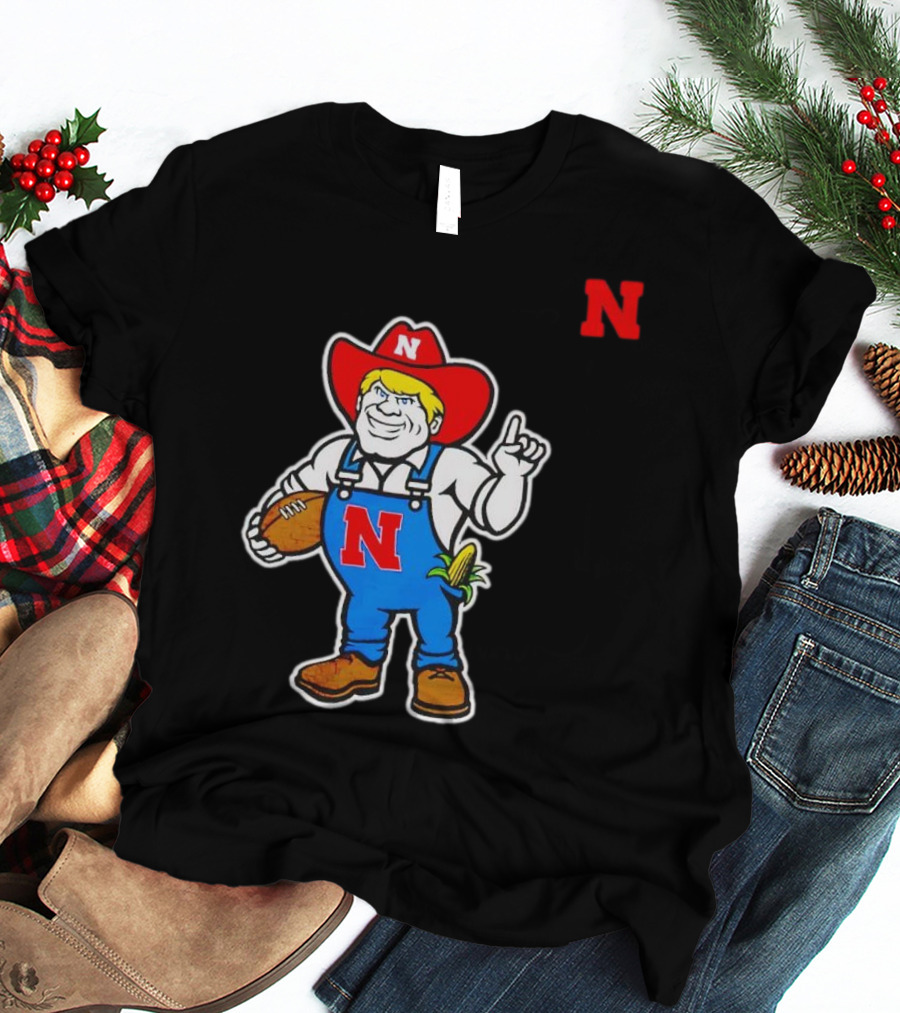 Nebraska Cornhuskers Mascot Holding Football With Corn And N T-Shirt