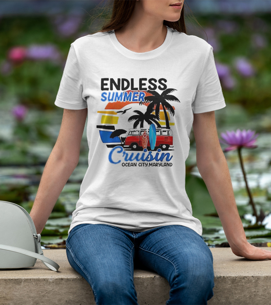 Endless Summer Cruisin Ocean City Maryland Vintage Sunset Surfboard Van Palm Trees T-Shirt