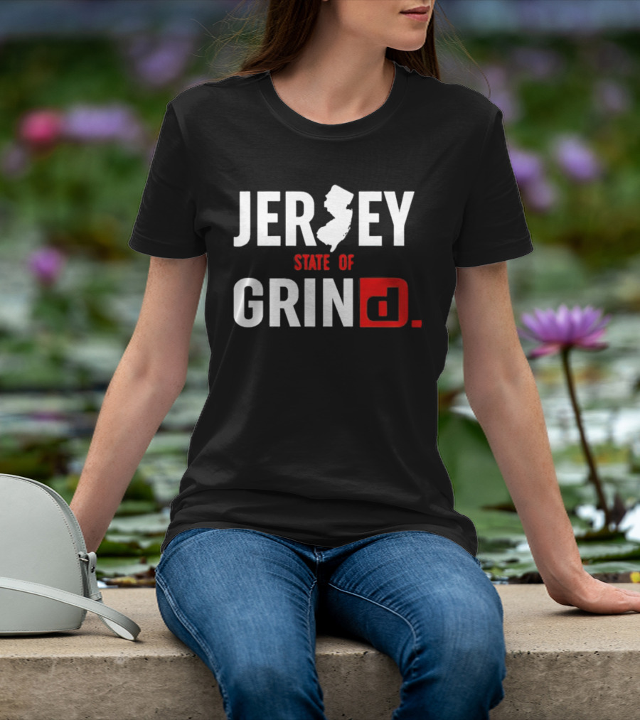 Jersey State Of Grind New Jersey Map Outline Typography T-Shirt
