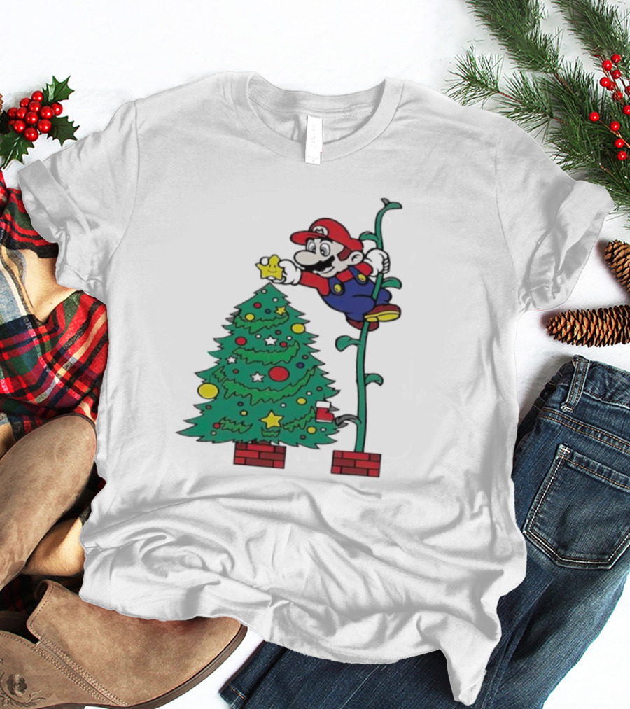 Super Mario Decorating Christmas Tree With Power-Up Star And Brick Blocks T-Shirt