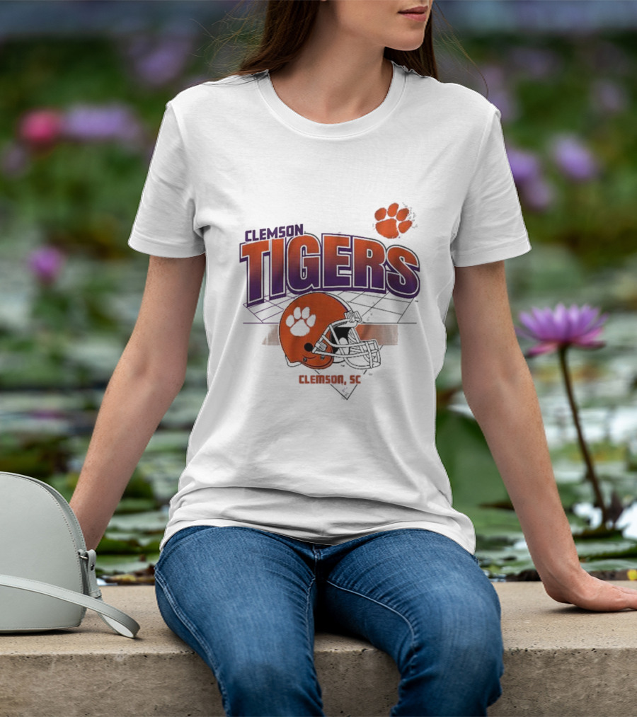 Clemson Tigers Football Helmet Logo Clemson SC Grid Paw Prints T-Shirt