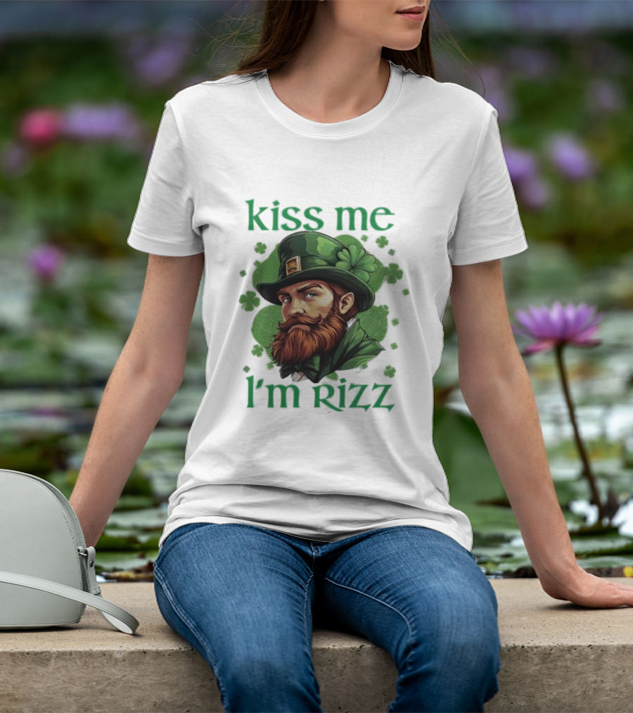 Kiss Me I'm Rizz St Patrick's Day Leprechaun Hat Shamrocks T-Shirt