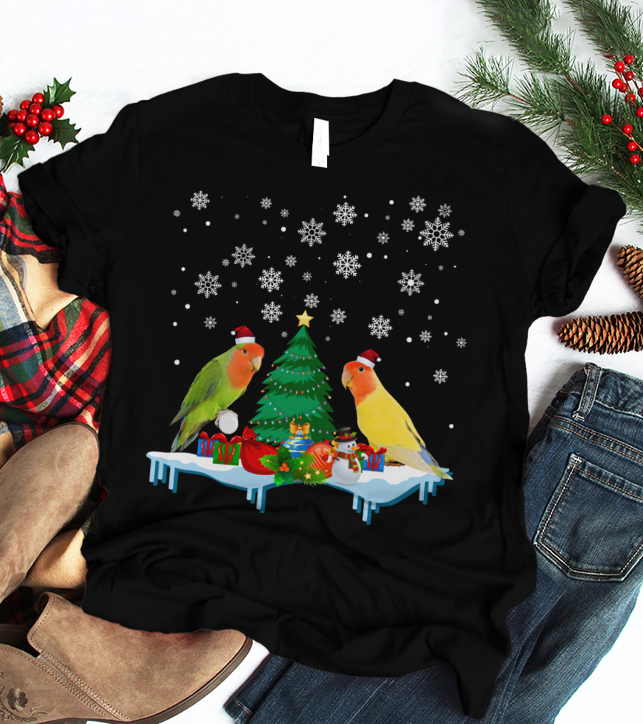 Lovebird Merry Christmas Snowflakes Tree Santa Hats T-Shirt