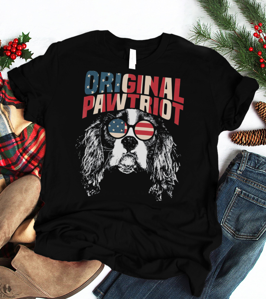 Original Pawtriot Cavalier King Charles Spaniel USA Flag Sunglasses T-Shirt
