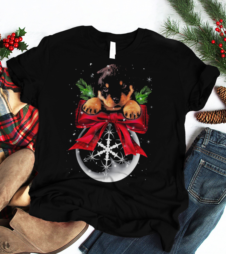 Rottweiler Puppy Christmas Bauble Snowflake Noel T-Shirt