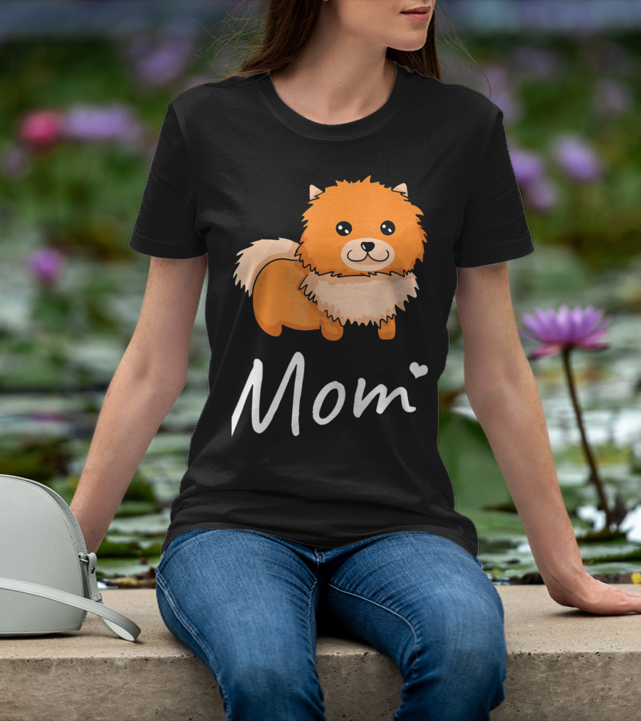 Pomeranian Mom I Love Dogs Dog Moms T-Shirt