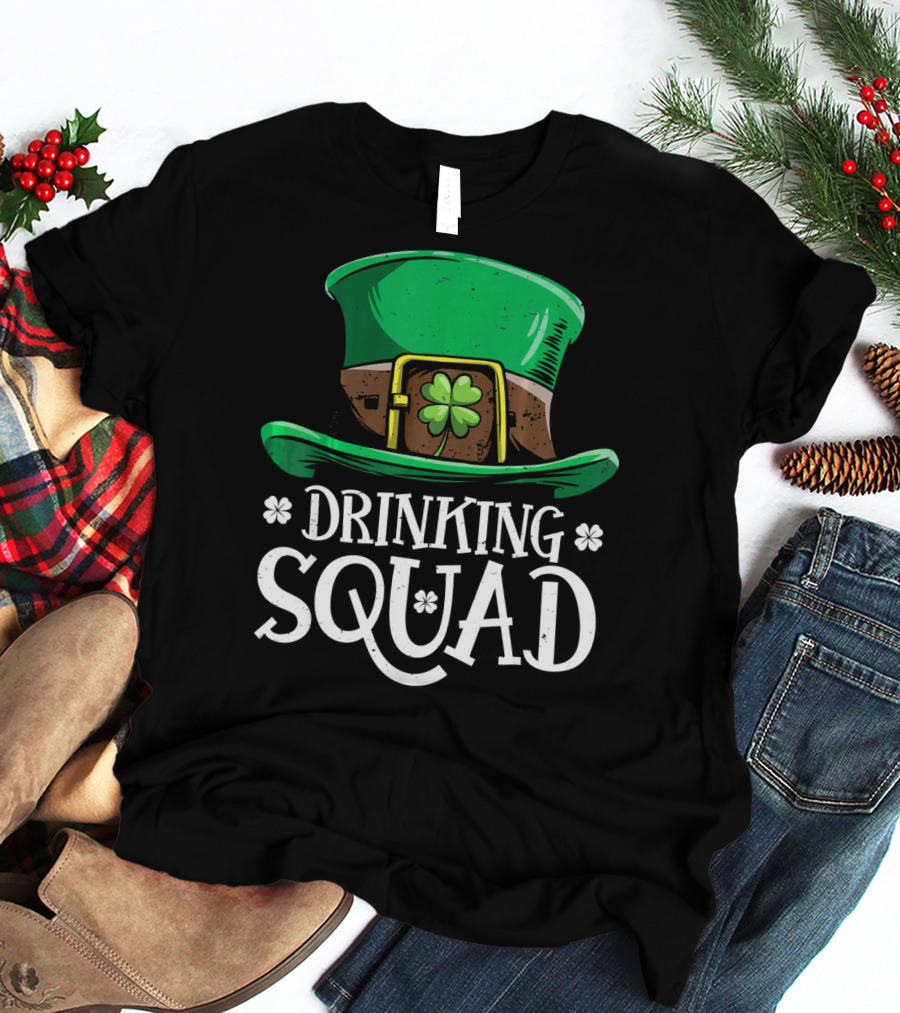 Leprechaun Drinking Squad St Pat Green Hat Clover St Patrick's Day T-Shirt