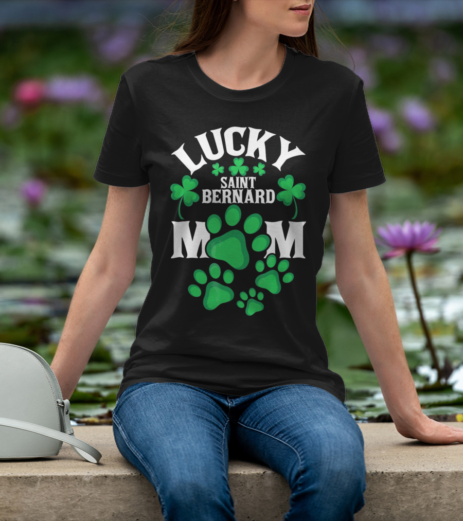 Lucky Saint Bernard Mom St. Patrick's Day T-Shirt