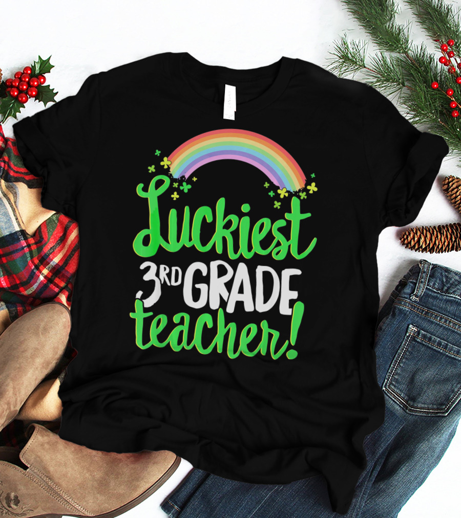 Luckiest 3rd Grade Teacher St Patricks Rainbow Shamrocks T-Shirt