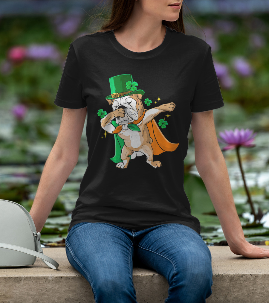 Irish Bulldog Dabbing Leprechaun With Shamrocks T-Shirt