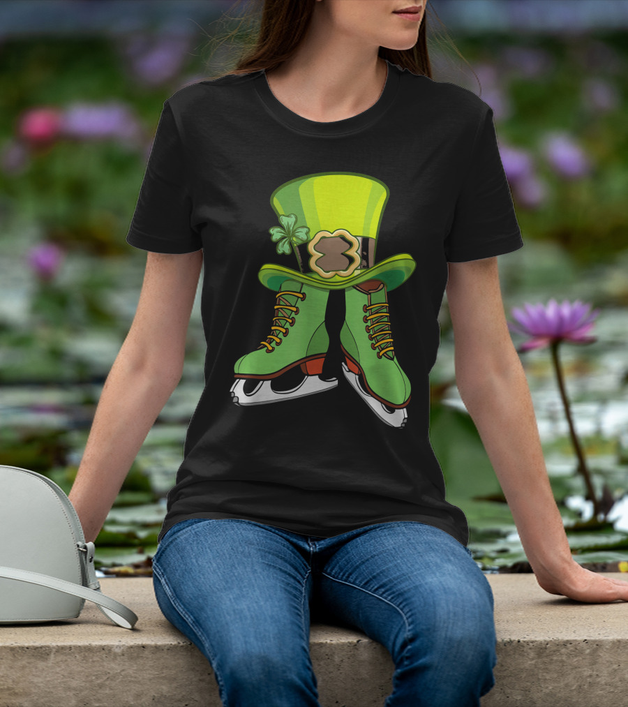 Leprechaun Figure Skating St Patricks Green Hat And Skates T-Shirt