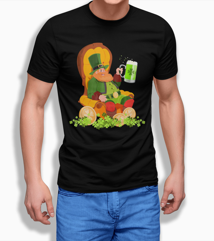 Leprechaun On Throne With Beer And Shamrocks St Patrick's Day T-Shirt