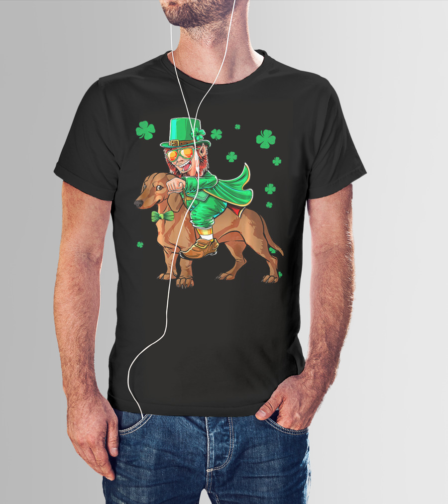 Leprechaun Riding Dachshund With Shamrocks St. Patrick's Day T-Shirt
