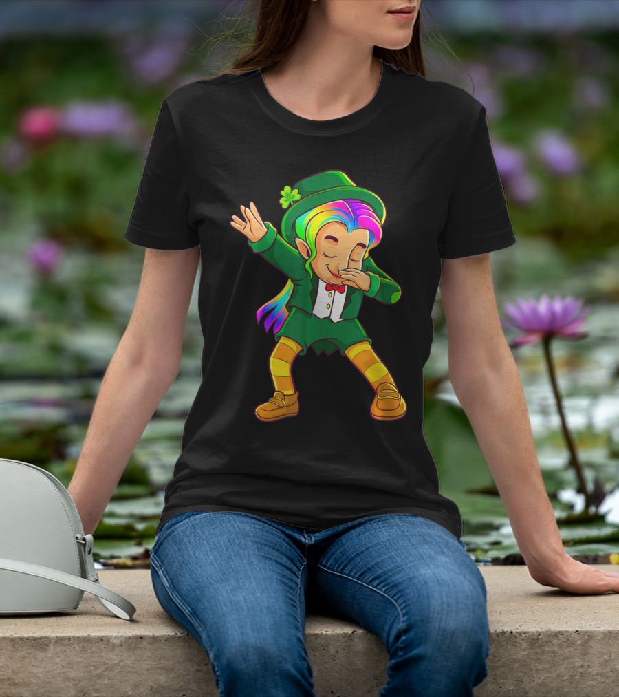 Dabbing Rainbow Leprechaun Girl St Patrick's Day T-Shirt