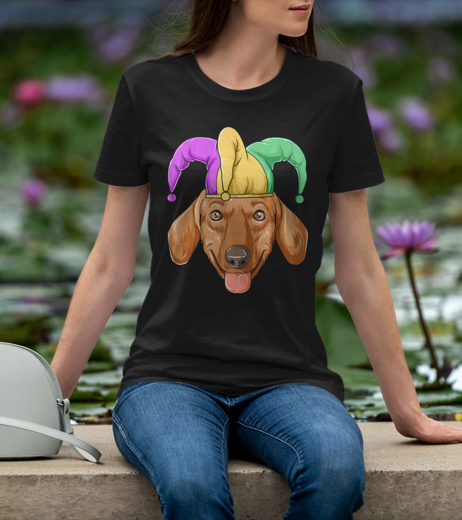 Mardi Gras Dachshund Carnival Jester Hat T-Shirt