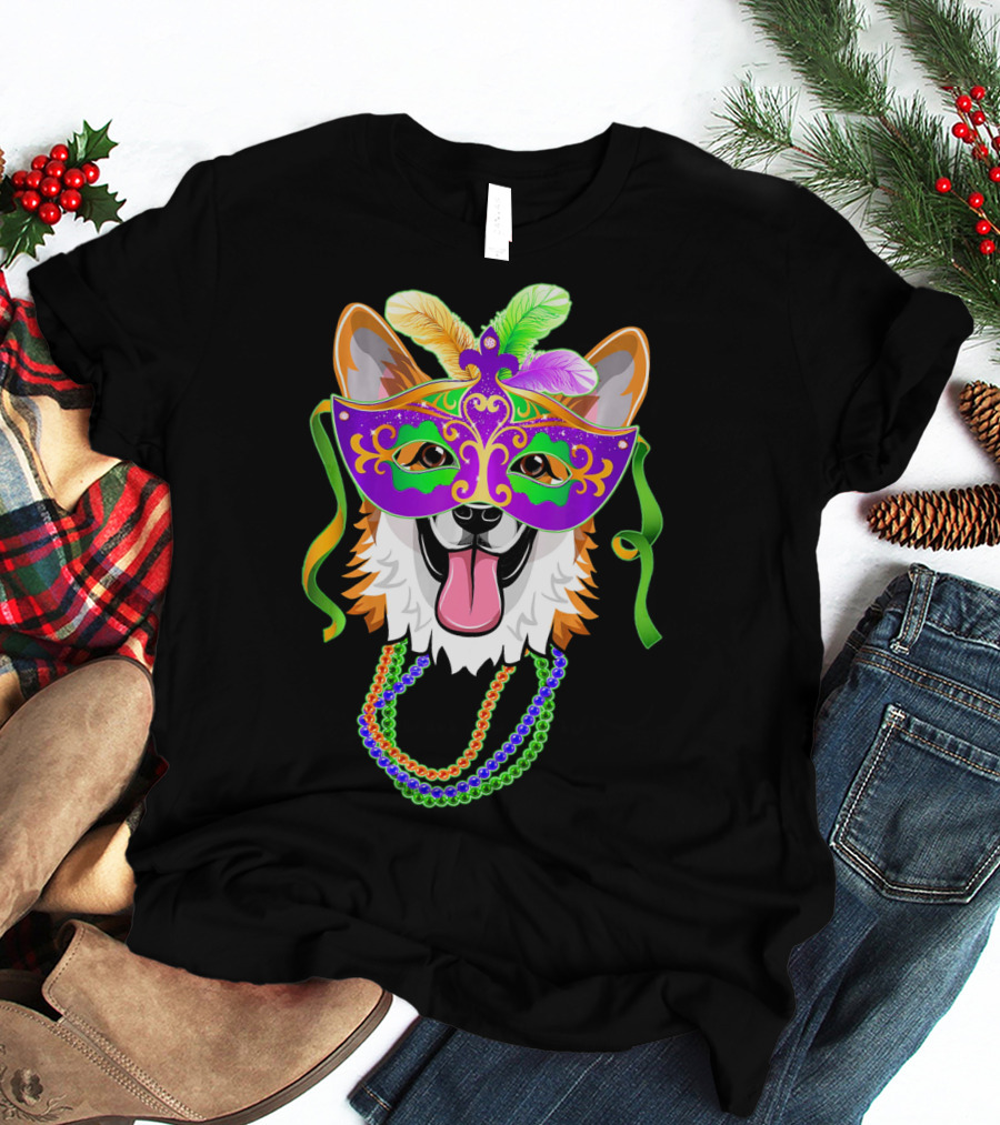 Mardi Gras Corgi Mask With Colorful Beads And Feathers T-Shirt