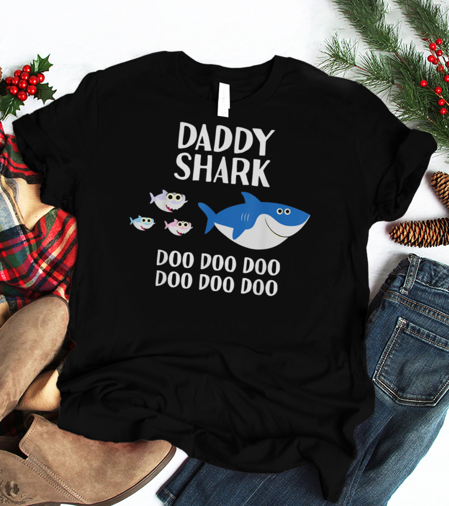 Daddy Shark Doo Doo Doo Doo Doo Doo Matching Family T-Shirt
